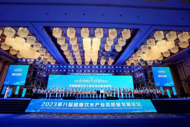 cb8065380cd791239f3ce3d1e74c8f8eb3b7803f.jpg cb8065380cd791239f3ce3d1e74c8f8eb3b7803f.jpg