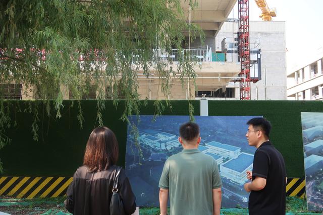 09fa513d269759ee53ba2ad2533826186c22df17.jpg 09fa513d269759ee53ba2ad2533826186c22df17.jpg